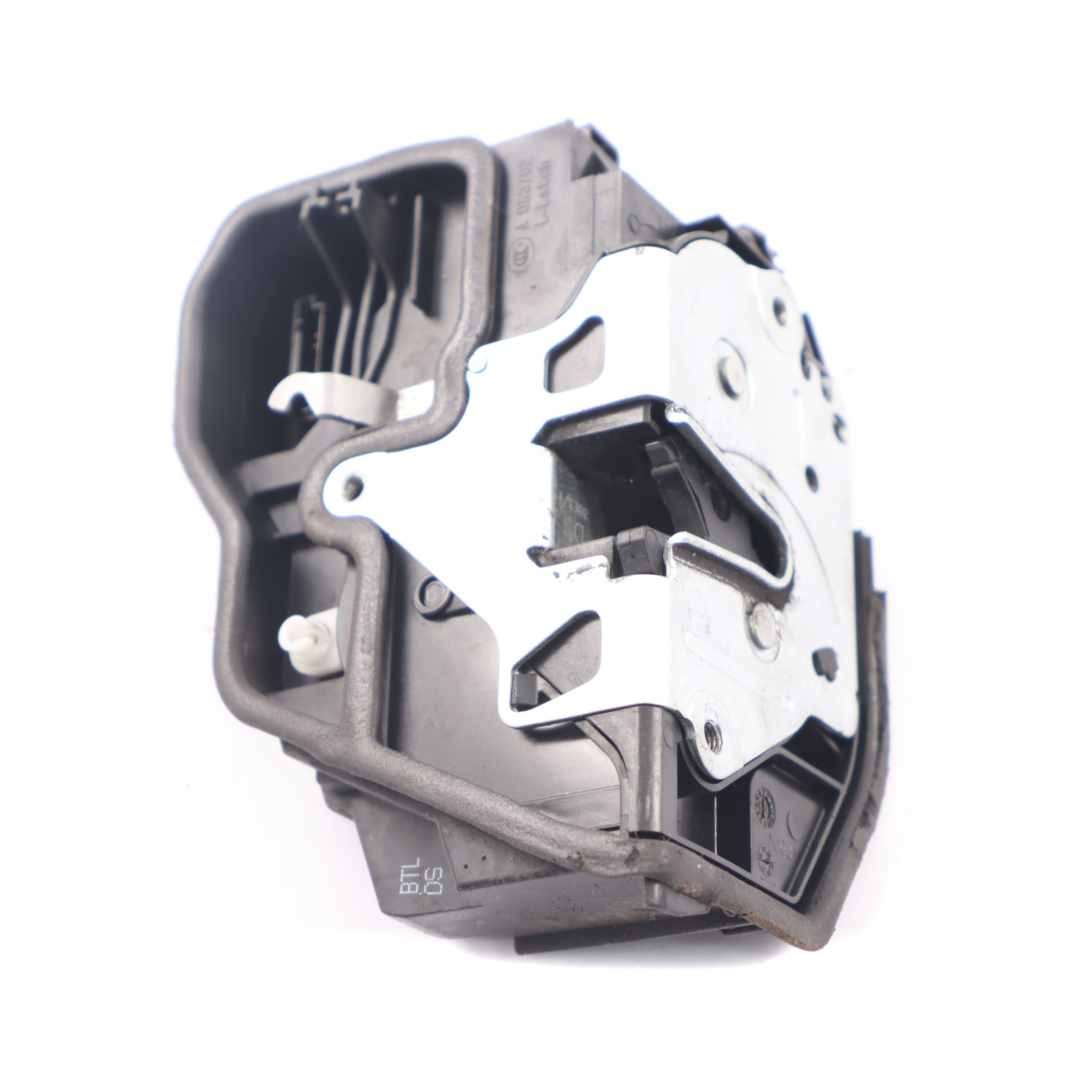 thumbnail image 2 of Genuine BMW Front Right Door Latch Actuator - E60 E87 E90 E91 E92 F10 F20 F30 2 of 4