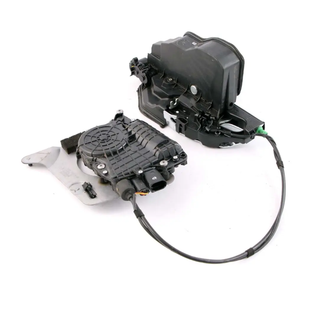 Soft Close Automatic System Lock Latch Right Front O/S to BMW 6 E63 E64 with Part number 7202160 BMW 6 E63 E64 Soft Close Automatic System Lock Latch Right Front O/S - SKU rhd-7202160 - Part number 7202160