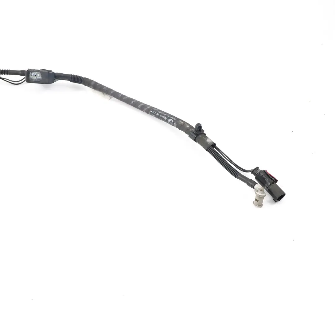 Windscreen Washer System BMW F10 F11 LCI 1 Nozzle Chain - SKU rhd-7205118-1 - Part number 7205118