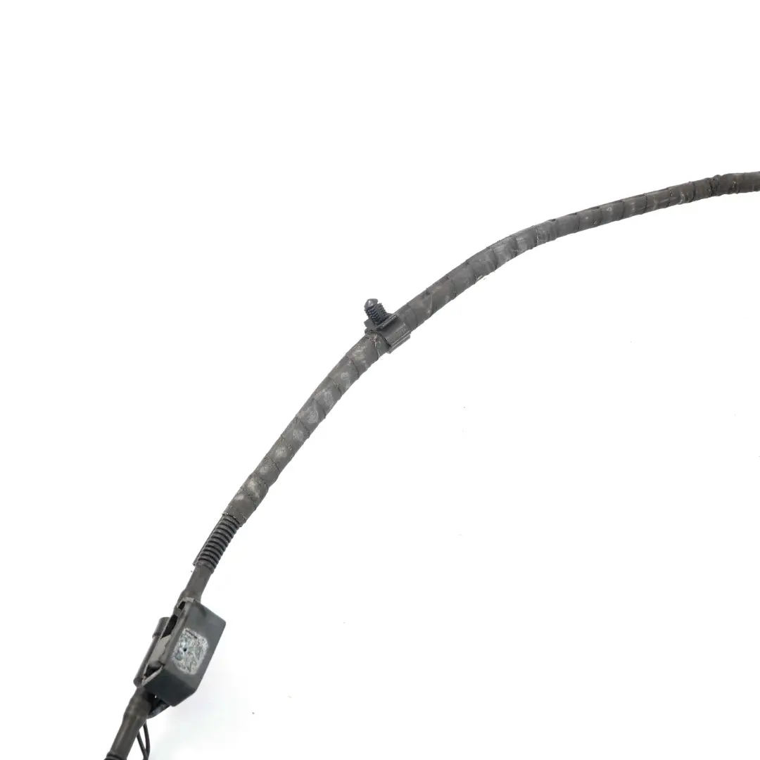  Windscreen Washer System BMW F10 F11 LCI 1 Nozzle Chain - SKU rhd-7205118-1 - Part number 7205118