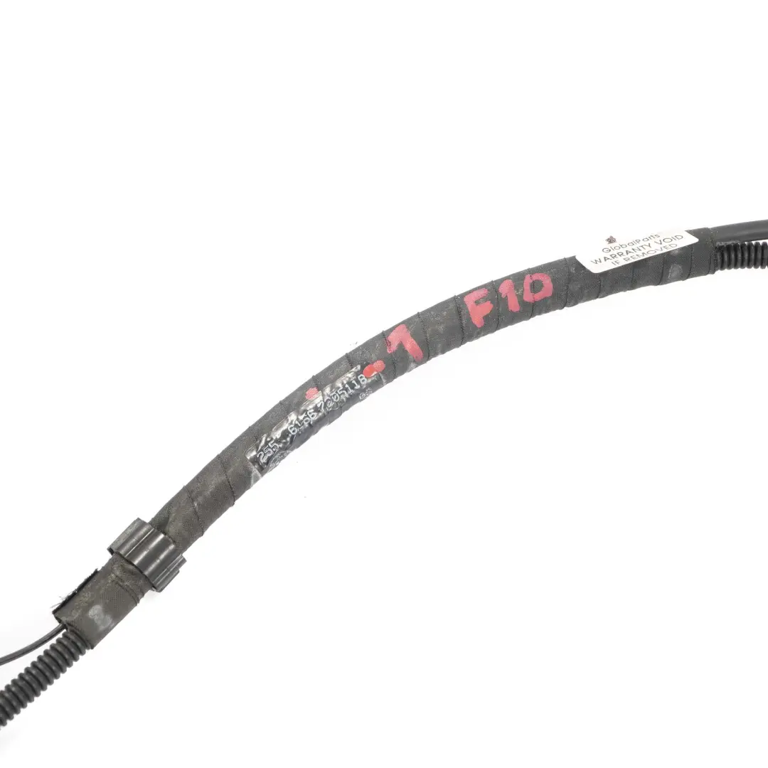  Windscreen Washer System BMW F10 F11 LCI 1 Nozzle Chain - SKU rhd-7205118-1 - Part number 7205118