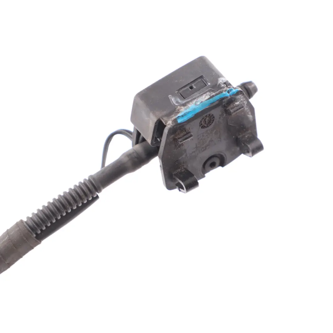 Nozzle Jet Chain Windscreen Washer System to BMW F10 F11 LCI with Part number 7205118 BMW F10 F11 LCI Nozzle Jet Chain Windscreen Washer System - SKU rhd-7205118-2 - Part number 7205118