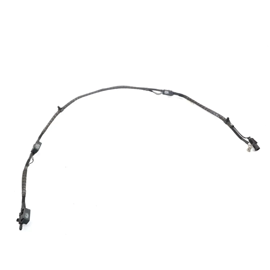 Nozzle Chain Windscreen Washer System to BMW 5 Series F10 F11 LCI with Part number 7205118 BMW 5 Series F10 F11 LCI Nozzle Chain Windscreen Washer System - SKU rhd-7205118 - Part number 7205118