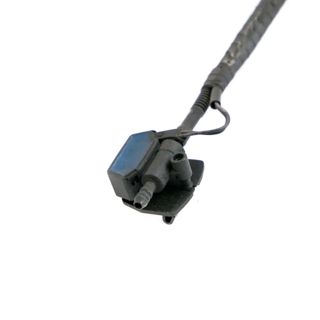 Nozzle Chain Windscreen Washer System to BMW 5 Series F10 F11 LCI with Part number 7205118 BMW 5 Series F10 F11 LCI Nozzle Chain Windscreen Washer System - SKU rhd-7205118 - Part number 7205118