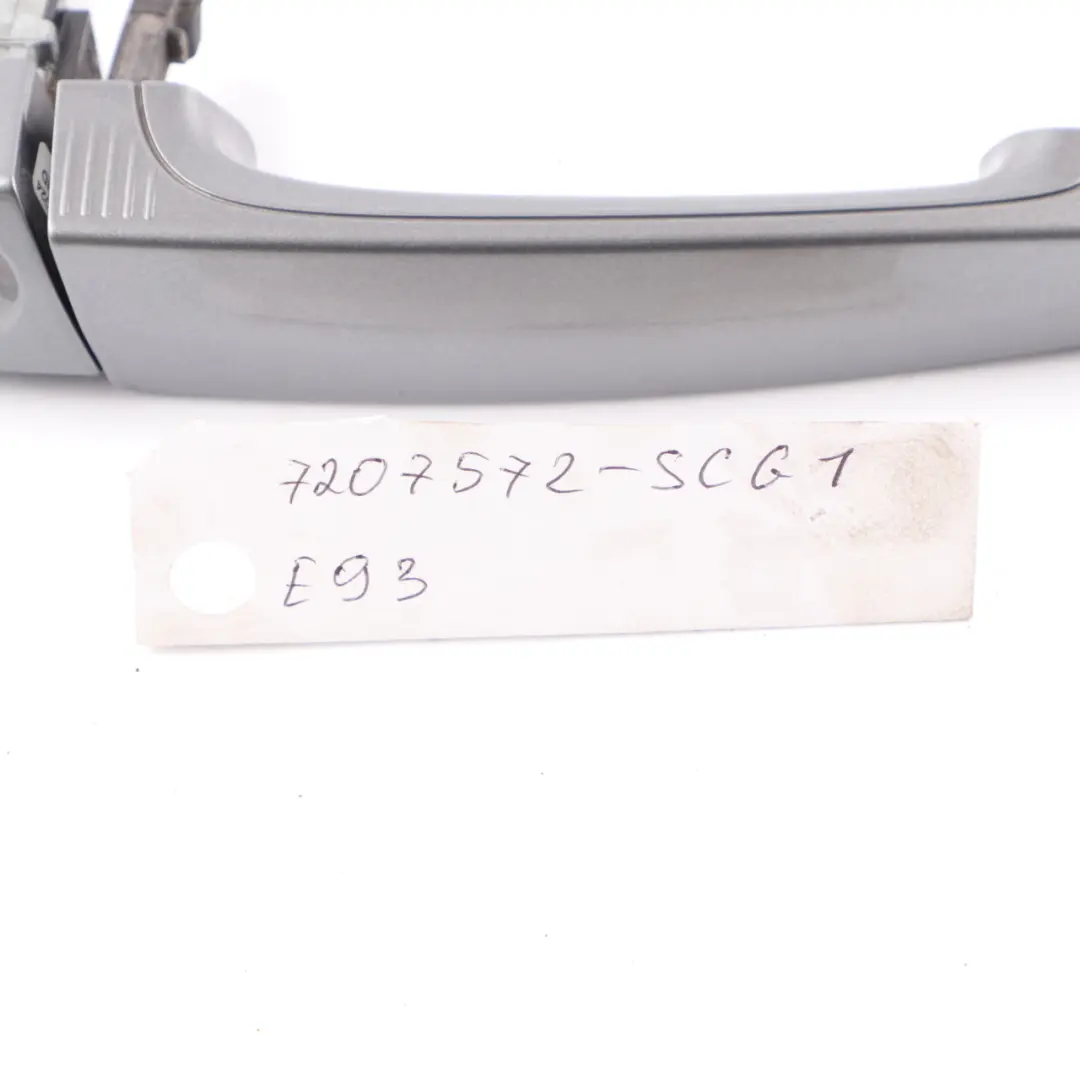 Grab Handle Front Door Right O/S Comfort Access Space Grey A52 to BMW E93 with Part number 7207572 BMW E93 Grab Handle Front Door Right O/S Comfort Access Space Grey A52 - SKU rhd-7207572-SCG1 - Part number 7207572
