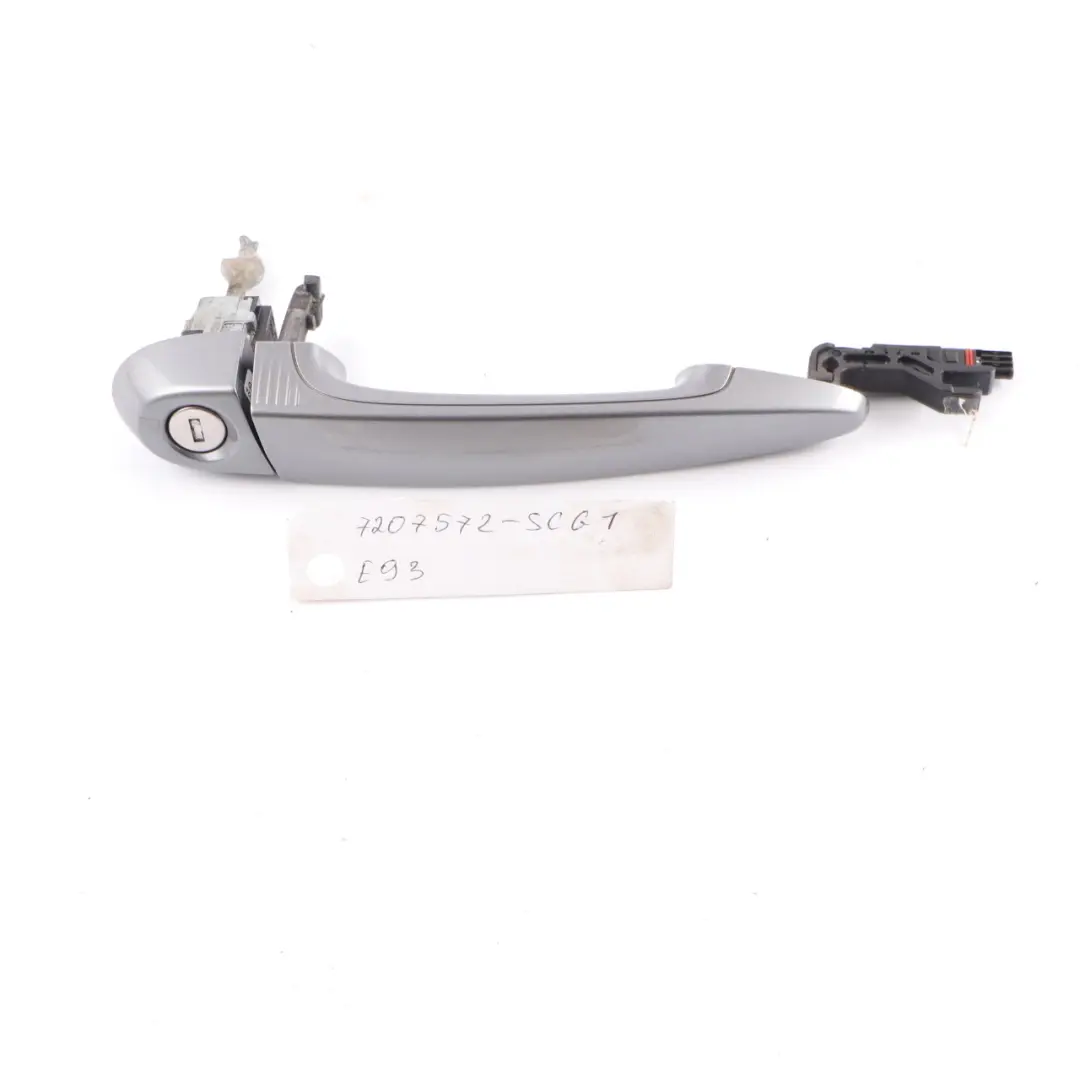 Grab Handle Front Door Right O/S Comfort Access Space Grey A52 to BMW E93 with Part number 7207572 BMW E93 Grab Handle Front Door Right O/S Comfort Access Space Grey A52 - SKU rhd-7207572-SCG1 - Part number 7207572