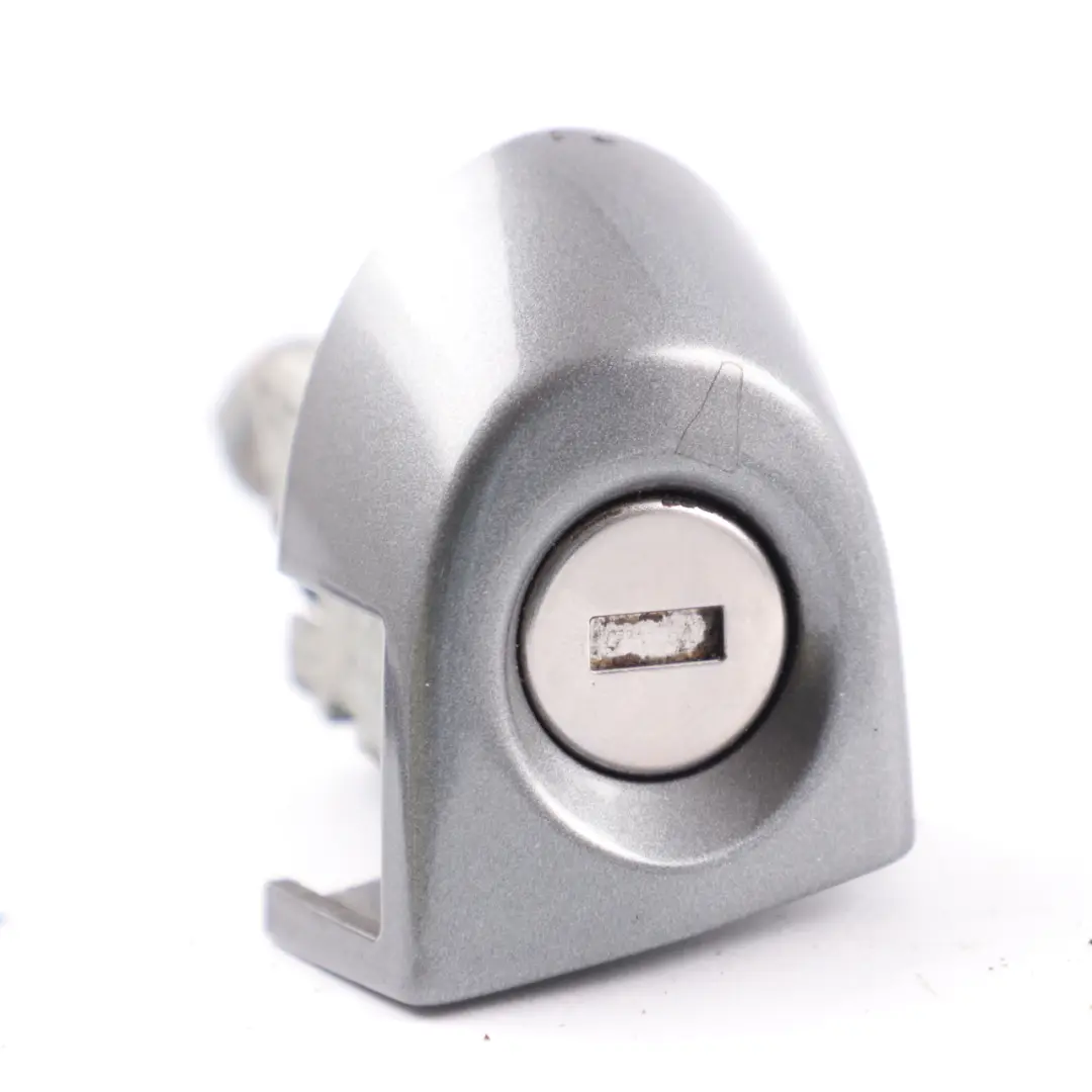 Grab Handle Front Door Right O/S Comfort Access Space Grey A52 to BMW E93 with Part number 7207572 BMW E93 Grab Handle Front Door Right O/S Comfort Access Space Grey A52 - SKU rhd-7207572-SCG1 - Part number 7207572