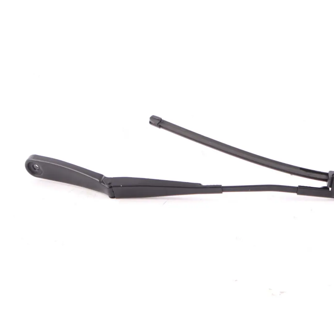 Wiper Arm BMW X3 F25 X4 F26 Front Windshield Driver's Side Right O/S to with Part number 7213286 Wiper Arm BMW X3 F25 X4 F26 Front Windshield Driver's Side Right O/S - SKU rhd-7213286 - Part number 7213286