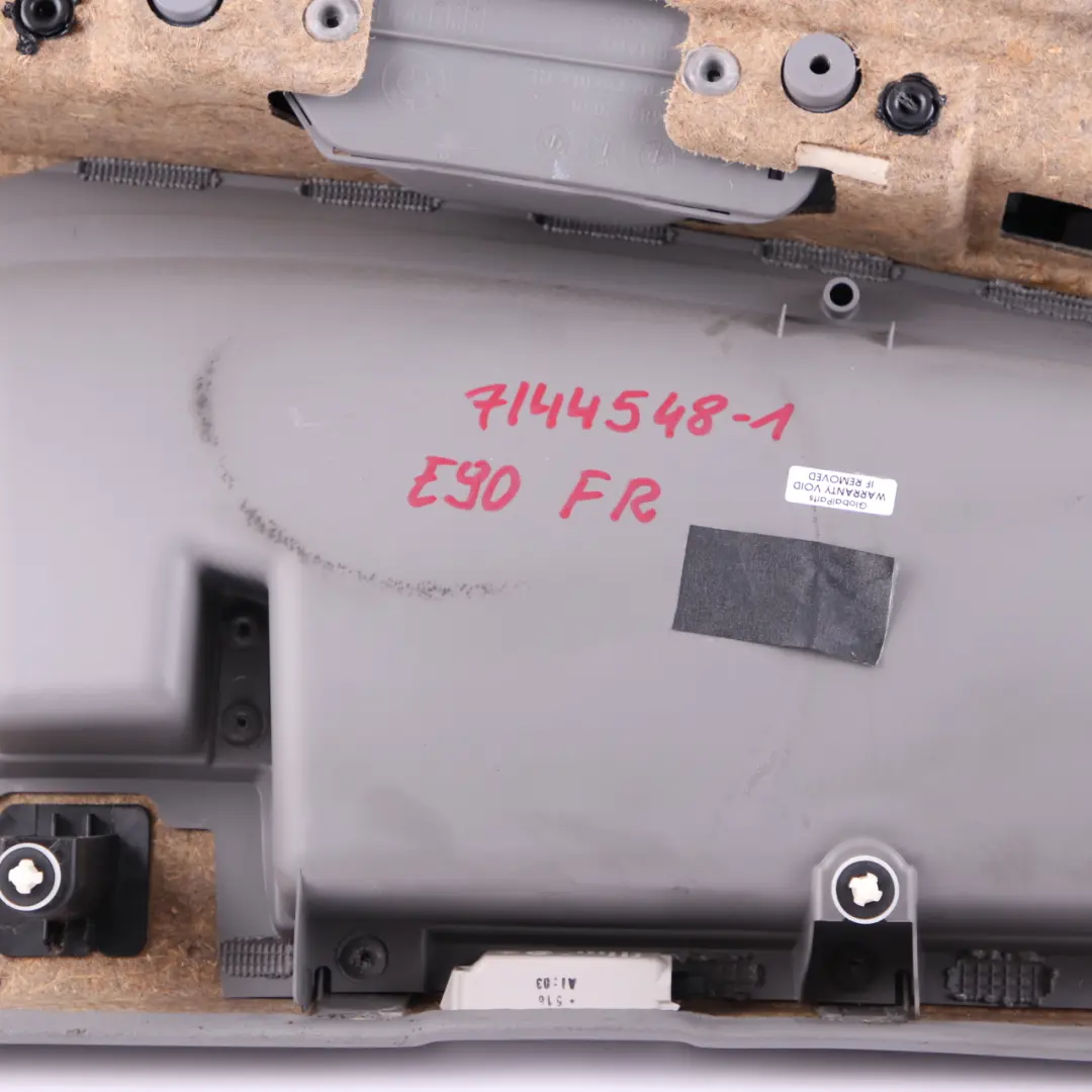 Grey Leather Front Right O/S Door Card Trim Panel to BMW 3 Series E90 E91 1 with Part number 7217548 BMW 3 Series E90 E91 1 Grey Leather Front Right O/S Door Card Trim Panel - SKU rhd-7217548-1 - Part number 7217548