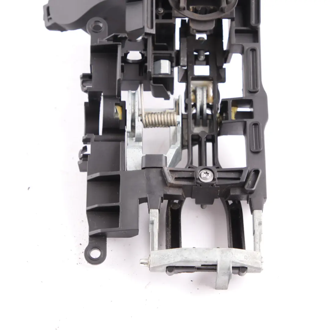 Door Handle Carrier Base Outside Front Right O/S Lock Catch to BMW F01 F02 with Part number 7227500 BMW F01 F02 Door Handle Carrier Base Outside Front Right O/S Lock Catch - SKU rhd-7227500 - Part number 7227500