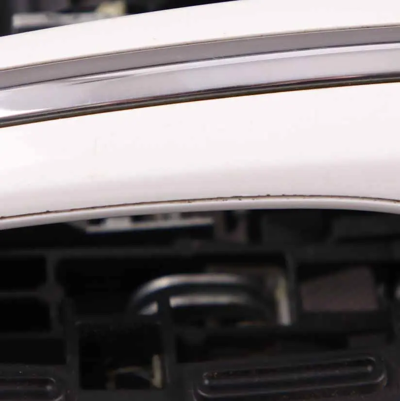 Door Handle BMW F01 F10 F11 Grab Outside Front Right O/S Alpine White - 300 to with Part number 7231928 Door Handle BMW F01 F10 F11 Grab Outside Front Right O/S Alpine White - 300 - SKU rhd-7231928-AW - Part number 7231928