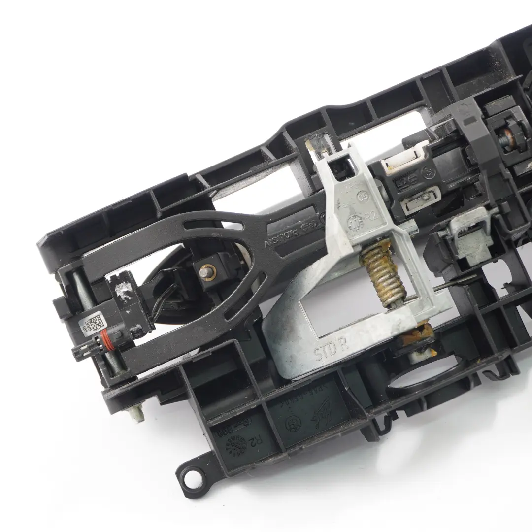 Door Handle BMW F01 F10 F11 Grab Outside Front Right O/S Space Grey - A52 to with Part number 7231928 Door Handle BMW F01 F10 F11 Grab Outside Front Right O/S Space Grey - A52 - SKU rhd-7231928-SCG - Part number 7231928