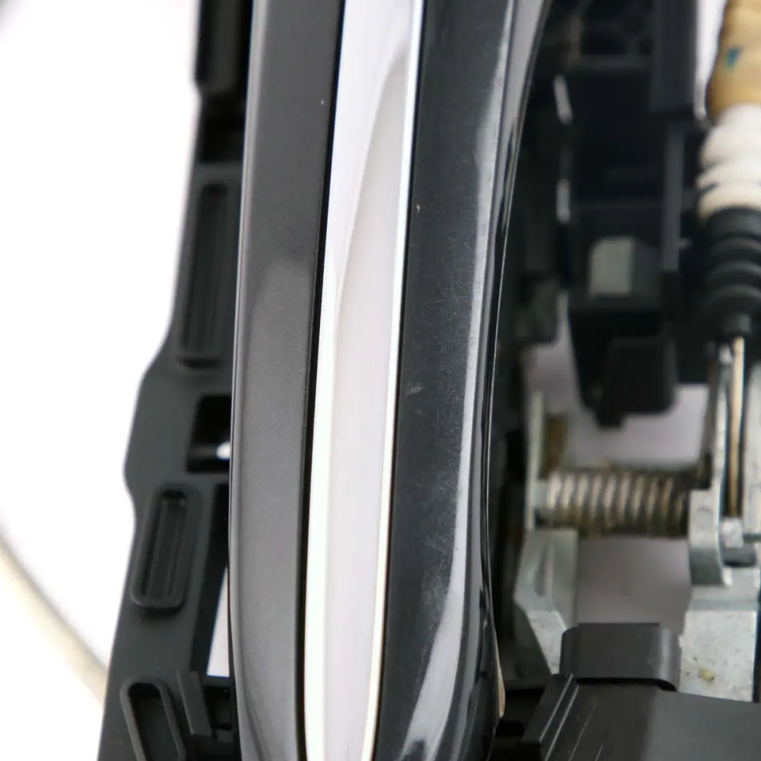 Door Handle Grab Outside Front Left N/S F01 F07 GT Black Sapphire 475 to BMW F10 with Part number 7231929 BMW F10 Door Handle Grab Outside Front Left N/S F01 F07 GT Black Sapphire 475 - SKU rhd-7231929-BS - Part number 7231929