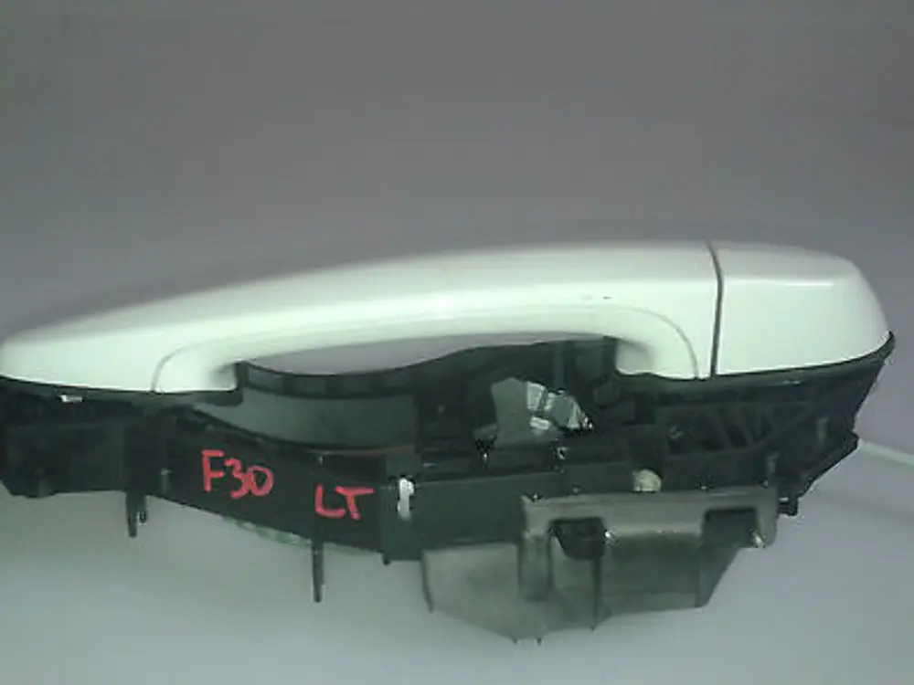 BMW 3 SERIES F30 F31 F80 M3 Door handle rear left N/S ALPINWEISS WHITE - SKU rhd-7242567-AW - Part number 51227332267