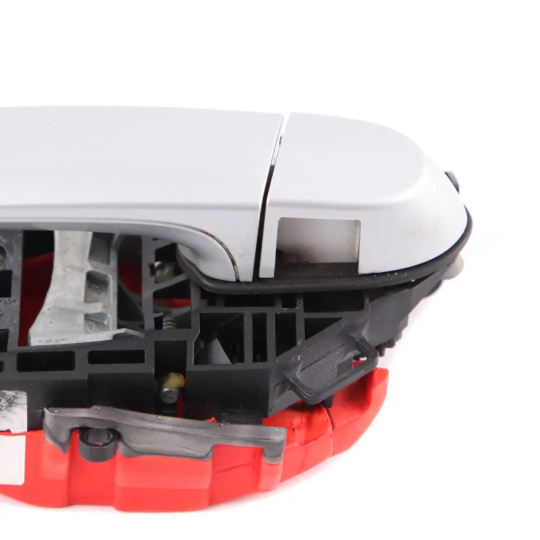 Grab Handle Front Left N/S Door Glacier Silver A83 to BMW 3 Series F30 F31 with Part number 7242567 BMW 3 Series F30 F31 Grab Handle Front Left N/S Door Glacier Silver A83 - SKU rhd-7242567-GSB - Part number 7242567