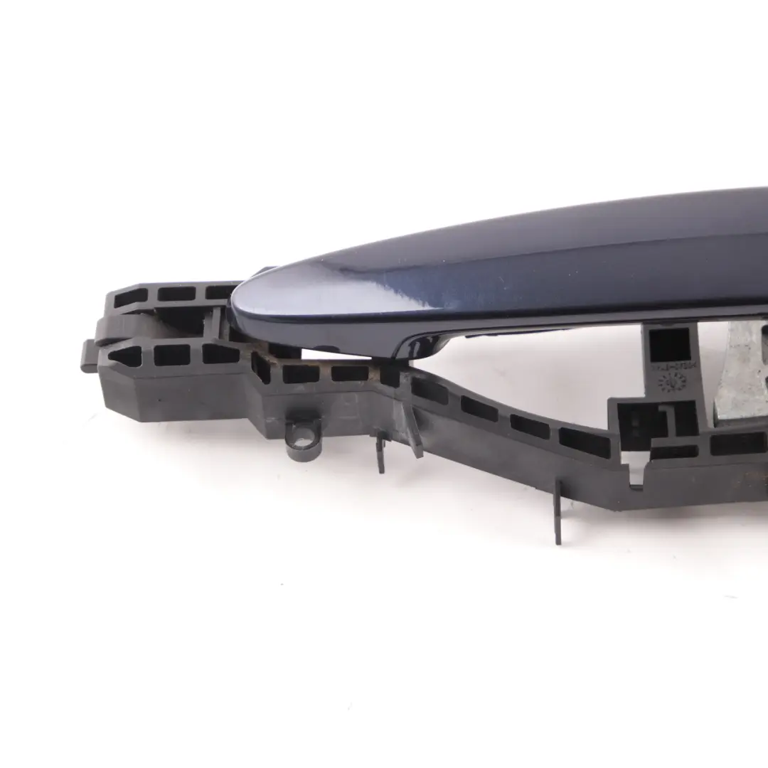 Grab Handle BMW F30 F31 Front Left N/S Outside Door Imperial Blue Metallic - A89 to with Part number 7242567 Grab Handle BMW F30 F31 Front Left N/S Outside Door Imperial Blue Metallic - A89 - SKU rhd-7242567-IBB2 - Part number 7242567