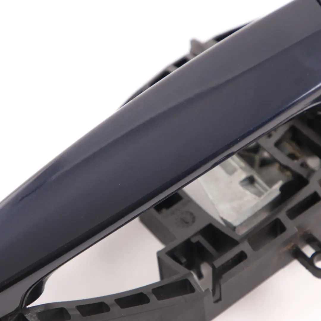 Grab Handle BMW F30 F31 Front Left N/S Outside Door Imperial Blue Metallic - A89 to with Part number 7242567 Grab Handle BMW F30 F31 Front Left N/S Outside Door Imperial Blue Metallic - A89 - SKU rhd-7242567-IBB2 - Part number 7242567