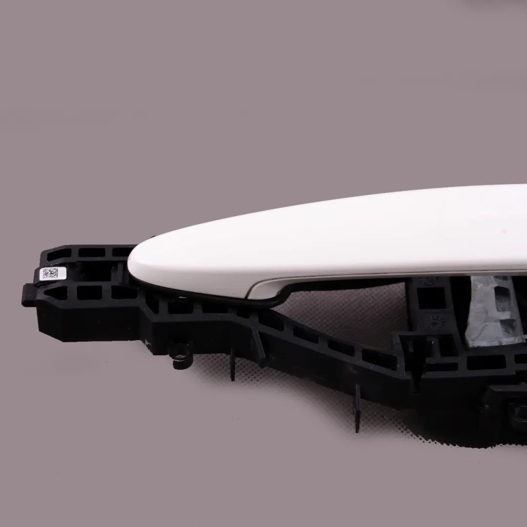 Grab Handle Door BMW F20 LCI 5 Complete Front Left N/S Alpinweiss Alpine White to with Part number 7242575 Grab Handle Door BMW F20 LCI 5 Complete Front Left N/S Alpinweiss Alpine White - SKU rhd-7242575-AW5 - Part number 7242575