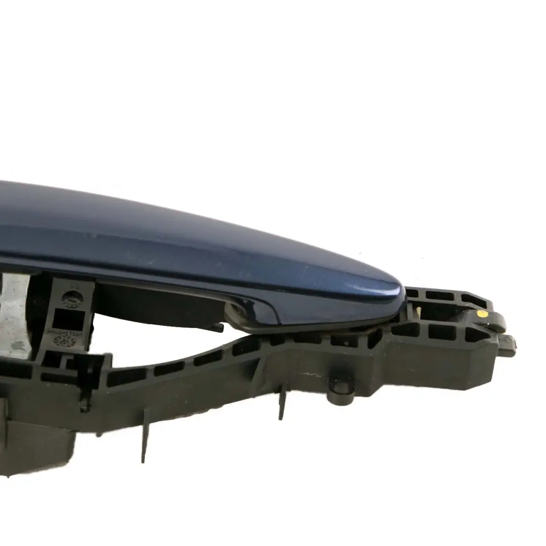 Front Right Grab Handle O/S Tiefseeblau Metallic Deep Sea Blue A76 to BMW 1 F20 with Part number 7242575 BMW 1 F20 Front Right Grab Handle O/S Tiefseeblau Metallic Deep Sea Blue A76 - SKU rhd-7242575-DSB1 - Part number 7242575