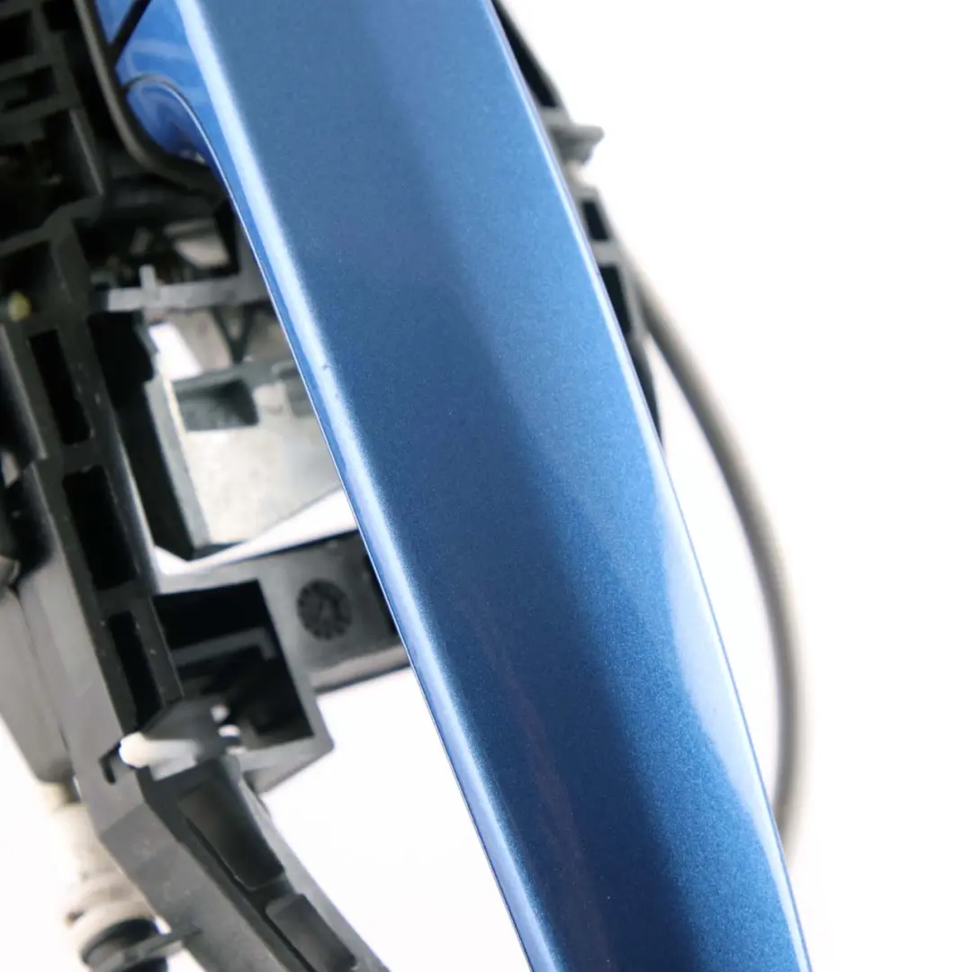 Complete Front Right Grab Handle O/S Estorilblau Estoril Blue to BMW 1 Series F20 3 with Part number 7242575 BMW 1 Series F20 3 Complete Front Right Grab Handle O/S Estorilblau Estoril Blue - SKU rhd-7242575-EB3 - Part number 7242575