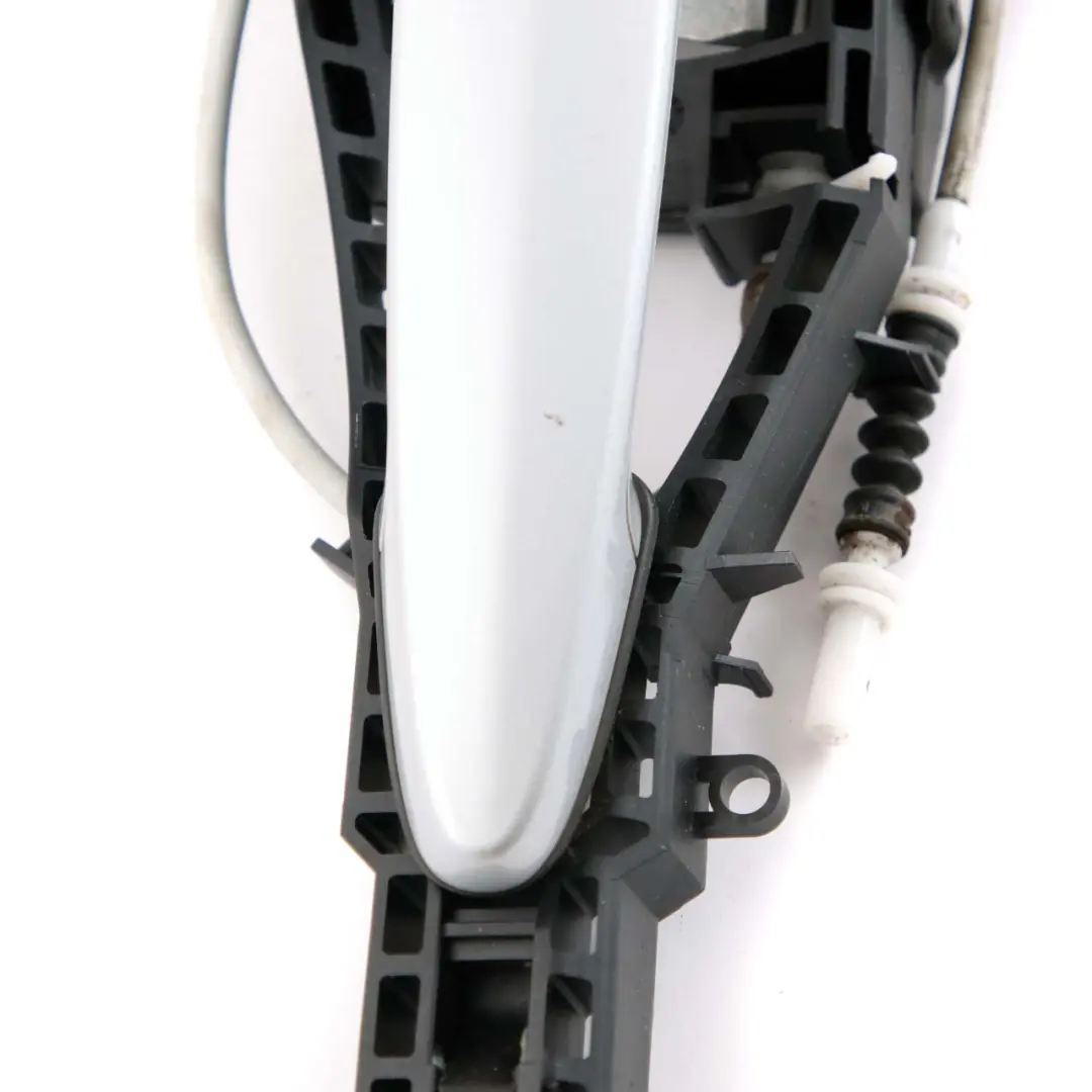 Front Left Grab Handle N/S Glacier Silber Silver A83 to BMW 1 Series F20 LCI with Part number 7242575 BMW 1 Series F20 LCI Front Left Grab Handle N/S Glacier Silber Silver A83 - SKU rhd-7242575-GSB1 - Part number 7242575