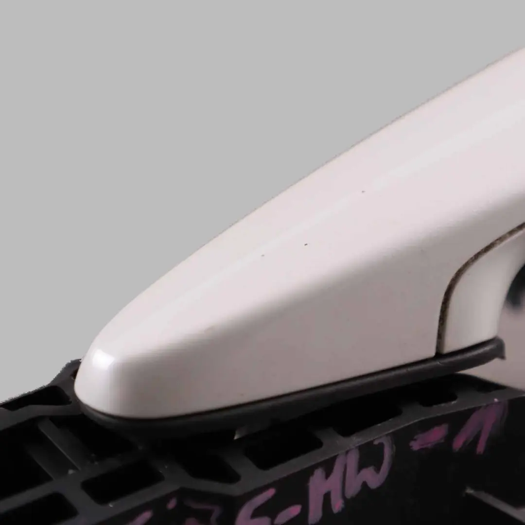 BMW F20 Grab Handle Front Door Right O/S Outside Mineralweiss Mineral White A96 - SKU rhd-7242575-MW2 - Part number 7242575