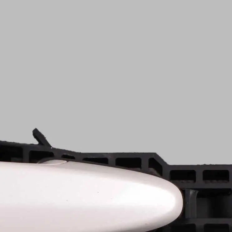 Grab Handle Front Door Right O/S Outside Mineralweiss Mineral White A96 to BMW F20 with Part number 7242575 BMW F20 Grab Handle Front Door Right O/S Outside Mineralweiss Mineral White A96 - SKU rhd-7242575-MW2 - Part number 7242575