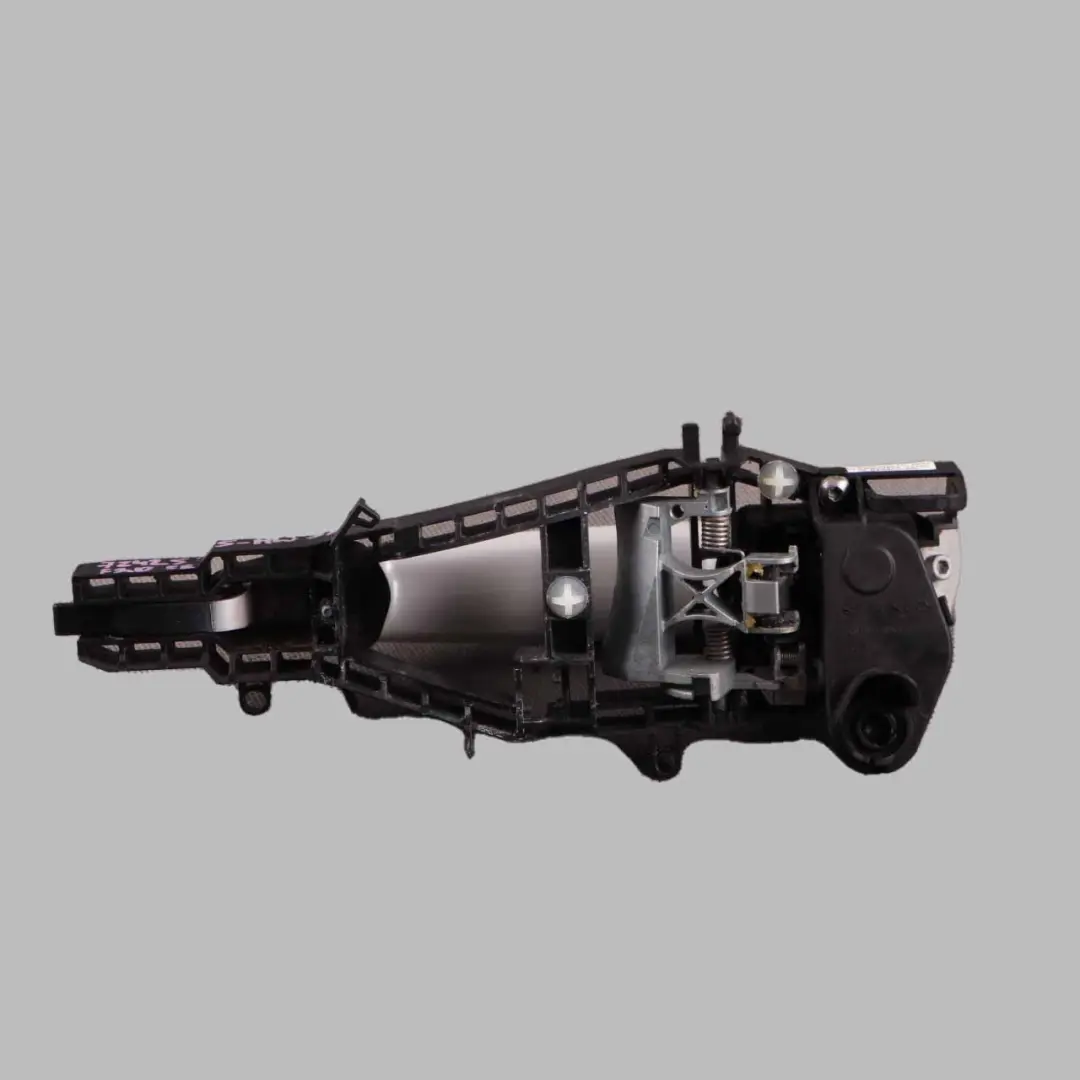 Grab Handle Front Door Right O/S Outside Mineralweiss Mineral White A96 to BMW F20 with Part number 7242575 BMW F20 Grab Handle Front Door Right O/S Outside Mineralweiss Mineral White A96 - SKU rhd-7242575-MW2 - Part number 7242575