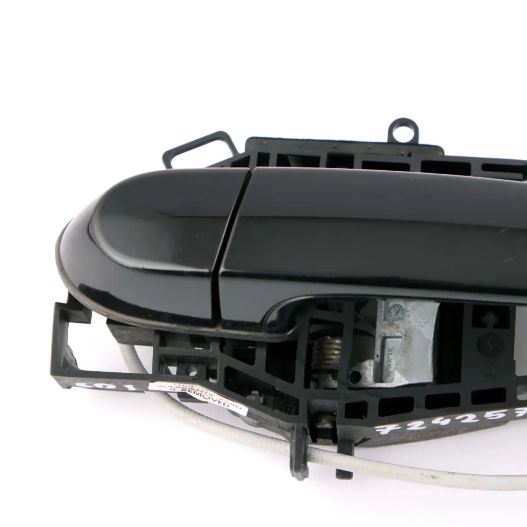 Complete Front Left Grab Handle N/S Schwarz 2 Black 668 to BMW 1 Series F20 LCI 1 with Part number 7242575 BMW 1 Series F20 LCI 1 Complete Front Left Grab Handle N/S Schwarz 2 Black 668 - SKU rhd-7242575-SCH1 - Part number 7242575