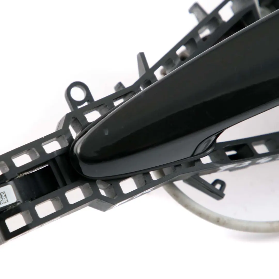 Complete Front Right Grab Handle O/S Schwarz 2 Black 668 to BMW 1 Series F20 2 with Part number 7242575 BMW 1 Series F20 2 Complete Front Right Grab Handle O/S Schwarz 2 Black 668 - SKU rhd-7242575-SCH2 - Part number 7242575