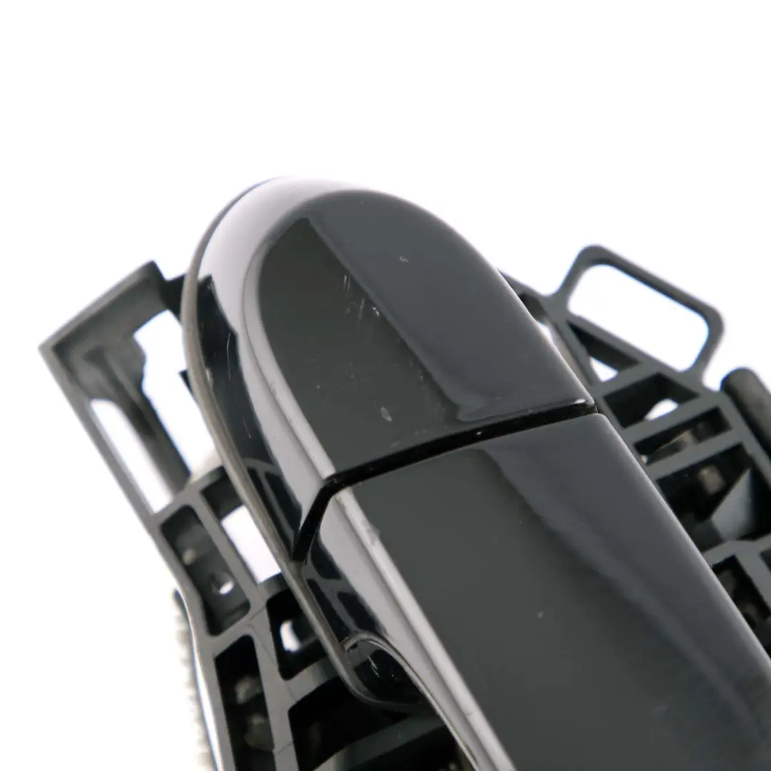 Complete Front Left Grab Handle N/S Schwarz 2 Black 668 to BMW 1 Series F20 LCI 3 with Part number 7242575 BMW 1 Series F20 LCI 3 Complete Front Left Grab Handle N/S Schwarz 2 Black 668 - SKU rhd-7242575-SCH3 - Part number 7242575