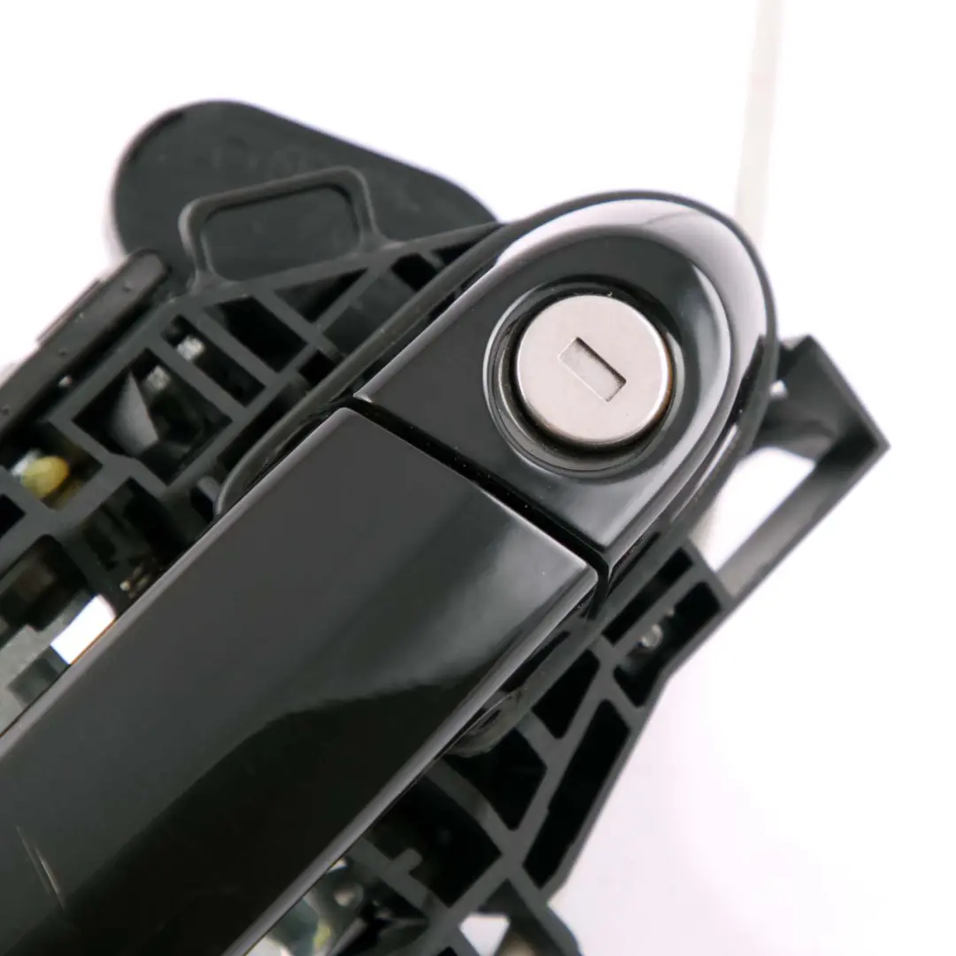 Grab Handle Door BMW F20 4 Complete Front Right O/S Schwarz 2 Black 668 to with Part number 7242575 Grab Handle Door BMW F20 4 Complete Front Right O/S Schwarz 2 Black 668 - SKU rhd-7242575-SCH4 - Part number 7242575