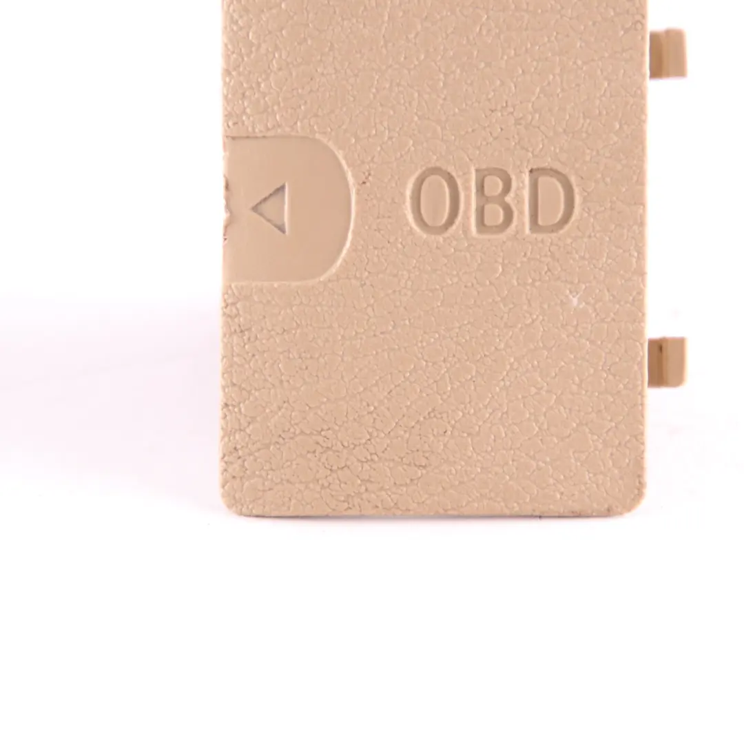 OBD Plug Cover Trim Socket Cap Beige 9175037 to BMW X3 F25 X4 F26 with Part number 7243112 BMW X3 F25 X4 F26 OBD Plug Cover Trim Socket Cap Beige 9175037 - SKU rhd-7243112 - Part number 7243112