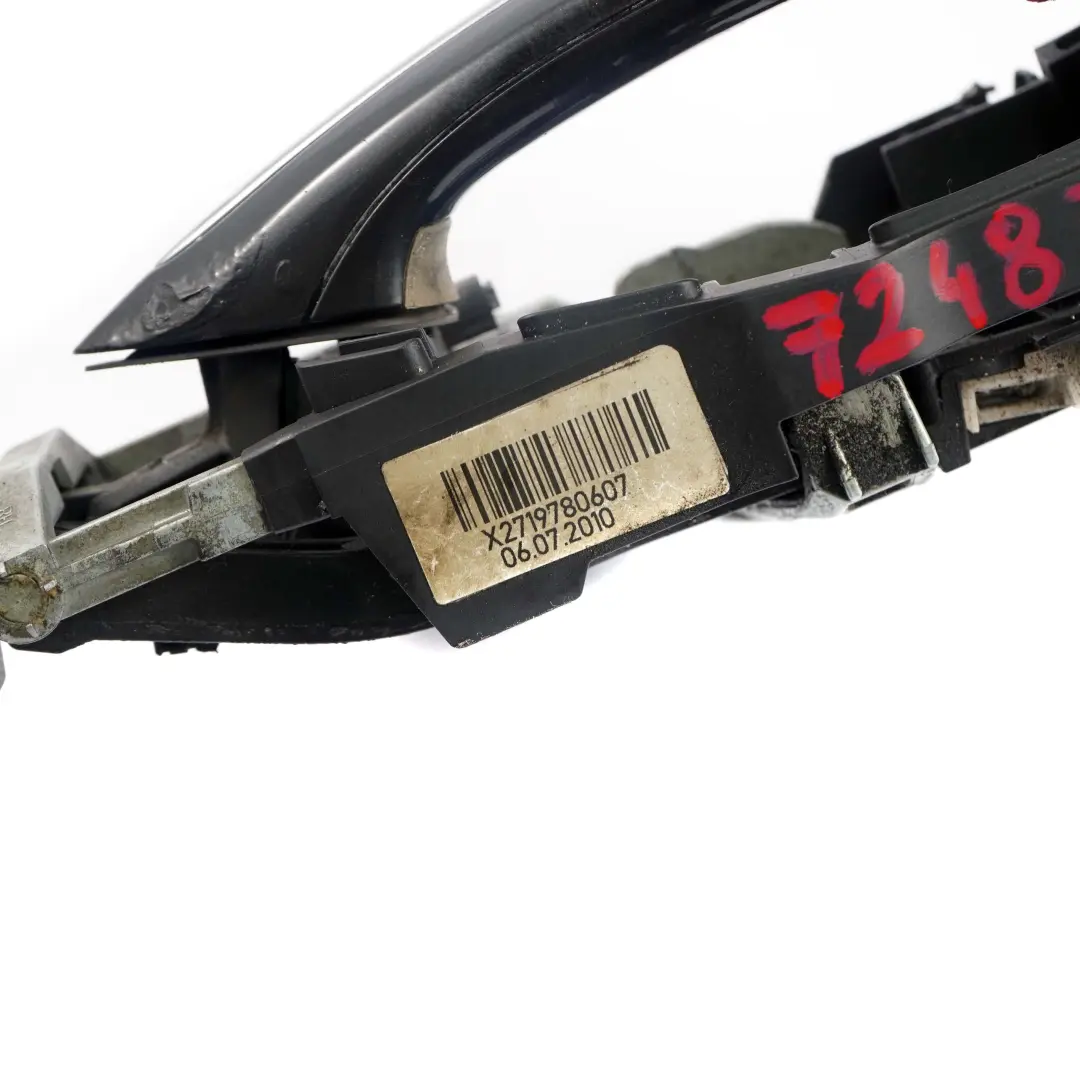 Grab Handle BMW F07 GT Front Right O/S Driver Door Black Sapphire Metallic - 475 to with Part number 7248710 Grab Handle BMW F07 GT Front Right O/S Driver Door Black Sapphire Metallic - 475 - SKU rhd-7248710-BS - Part number 7248710