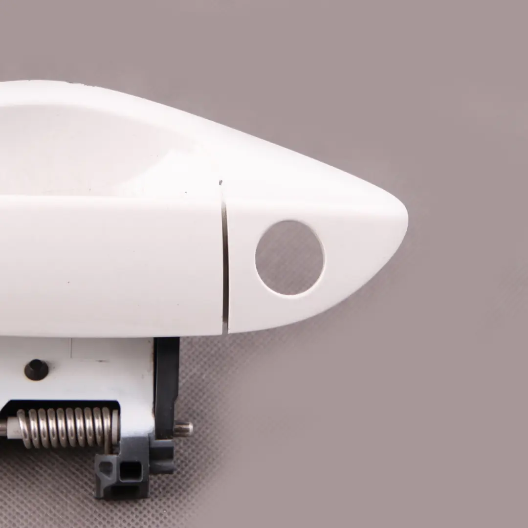 Door Opener Handle BMW Z4 E89 Outer Right Grab O/S Alpinweiss Alpine White 300 to with Part number 7250112 Door Opener Handle BMW Z4 E89 Outer Right Grab O/S Alpinweiss Alpine White 300 - SKU rhd-7250112-AW - Part number 7250112