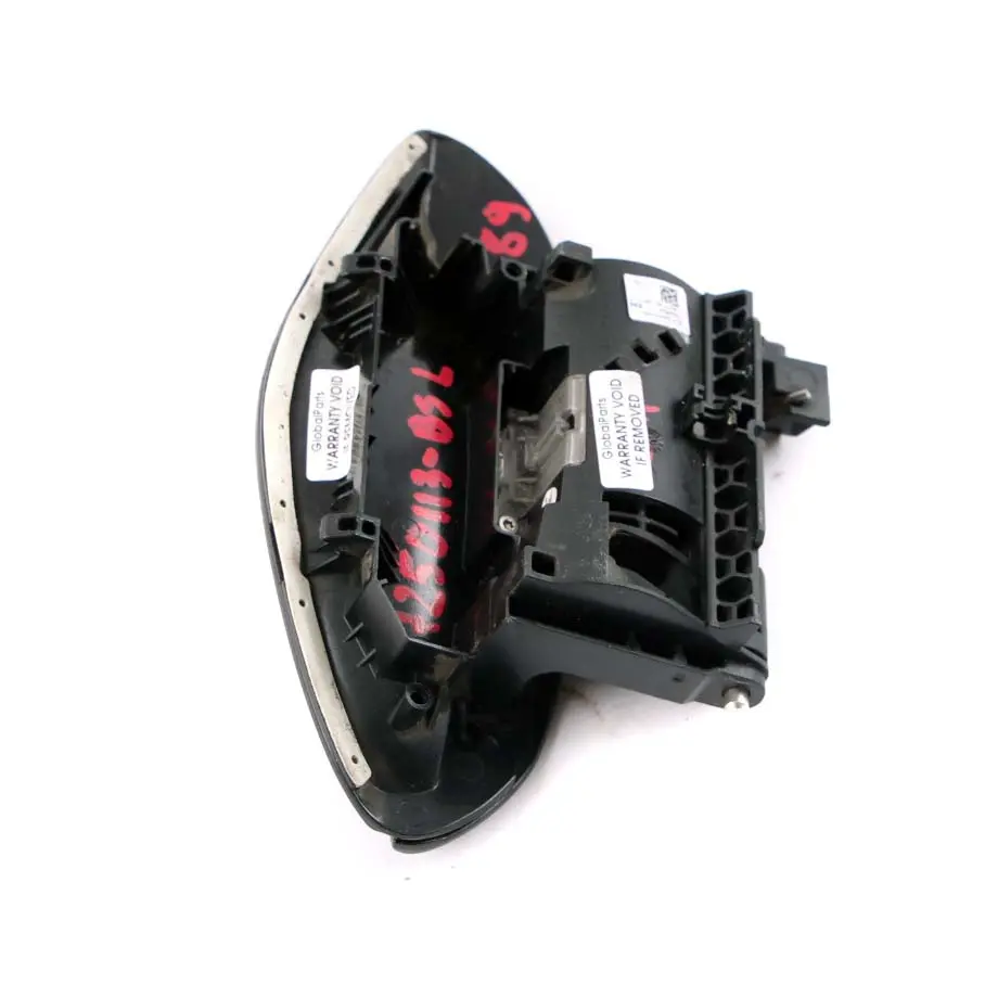 Outer Door Opener Left Grab Handle Cover N/S Black Sapphire Metallic to BMW Z4 E89 with Part number 7250113 BMW Z4 E89 Outer Door Opener Left Grab Handle Cover N/S Black Sapphire Metallic - SKU rhd-7250113-BS - Part number 7250113