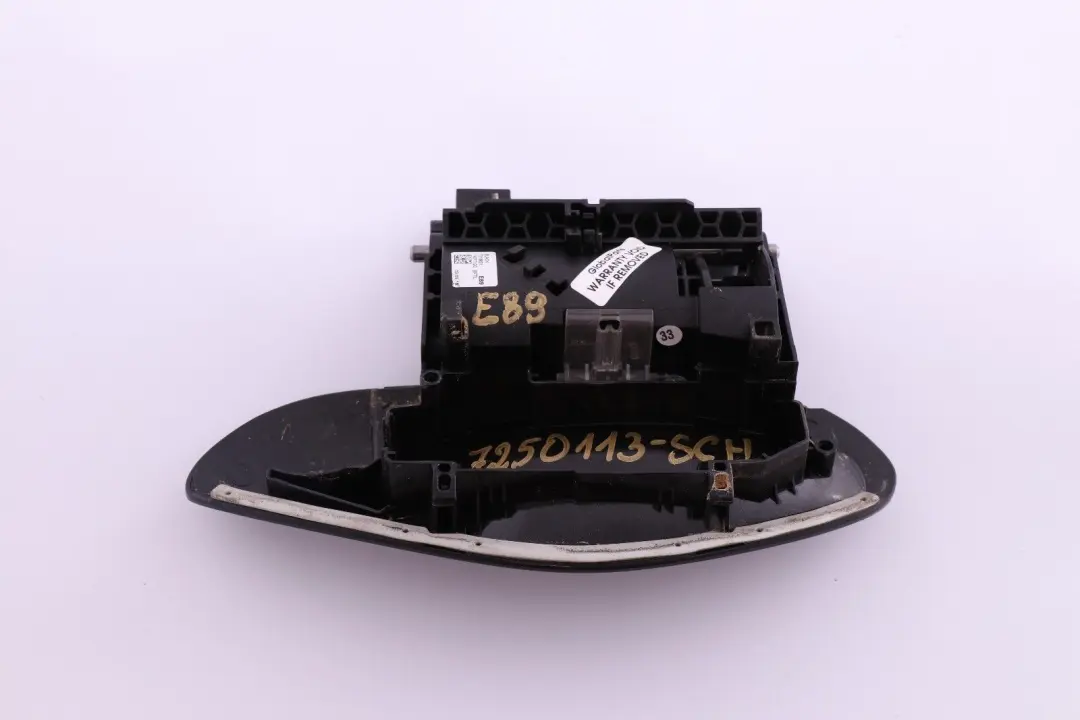 Outer Door Opener Left Grab Handle Cover N/S Schwarz 2 Black to BMW Z4 Series E89 with Part number 7250113 BMW Z4 Series E89 Outer Door Opener Left Grab Handle Cover N/S Schwarz 2 Black - SKU rhd-7250113-SCH - Part number 7250113