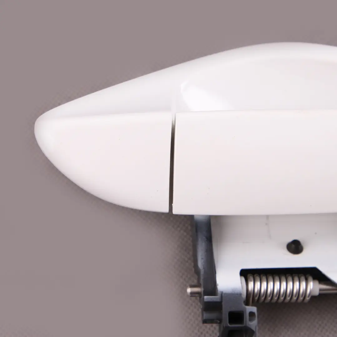  Door Opener Handle BMW Z4 E89 Outer Left Grab N/S Alpinweiss Alpine White 300 - SKU rhd-7250115-AW - Part number 7250115
