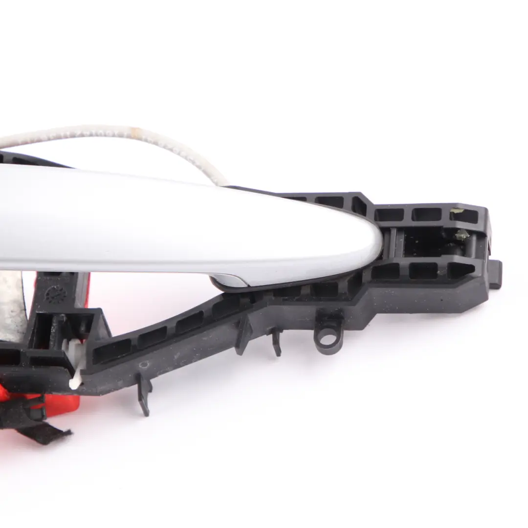 Door Handle BMW F30 LCI Front Right O/S Outside Grab Glacier Silver Metallic A83 to with Part number 7259828 Door Handle BMW F30 LCI Front Right O/S Outside Grab Glacier Silver Metallic A83 - SKU rhd-7259828-GSB - Part number 7259828