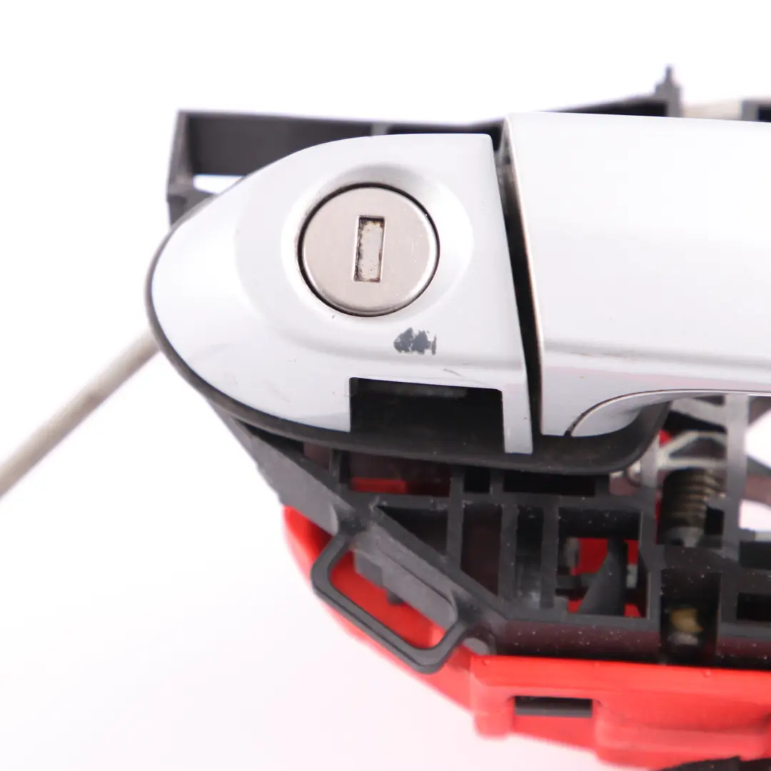 Door Handle BMW F30 LCI Front Right O/S Outside Grab Glacier Silver Metallic A83 to with Part number 7259828 Door Handle BMW F30 LCI Front Right O/S Outside Grab Glacier Silver Metallic A83 - SKU rhd-7259828-GSB - Part number 7259828