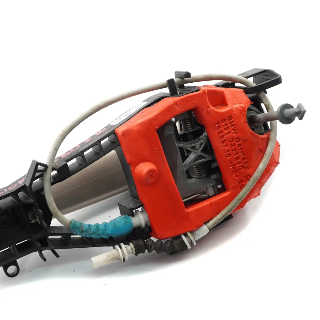 Door Handle BMW F30 F31 Front Right O/S Outside Grab Orion Silver Metallic - A92 to with Part number 7259828 Door Handle BMW F30 F31 Front Right O/S Outside Grab Orion Silver Metallic - A92 - SKU rhd-7259828-ORION1 - Part number 7259828