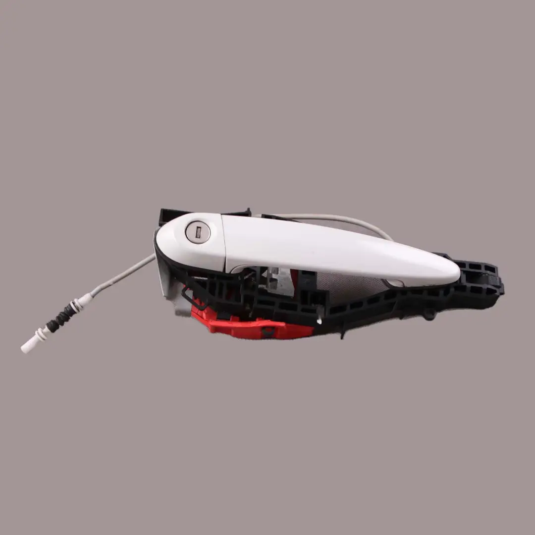 Door Handle BMW F30 F31 Front Right O/S Outside Grab Alpinweiss Alpine White 300 to with Part number 7259830 Door Handle BMW F30 F31 Front Right O/S Outside Grab Alpinweiss Alpine White 300 - SKU rhd-7259830-AW - Part number 7259830