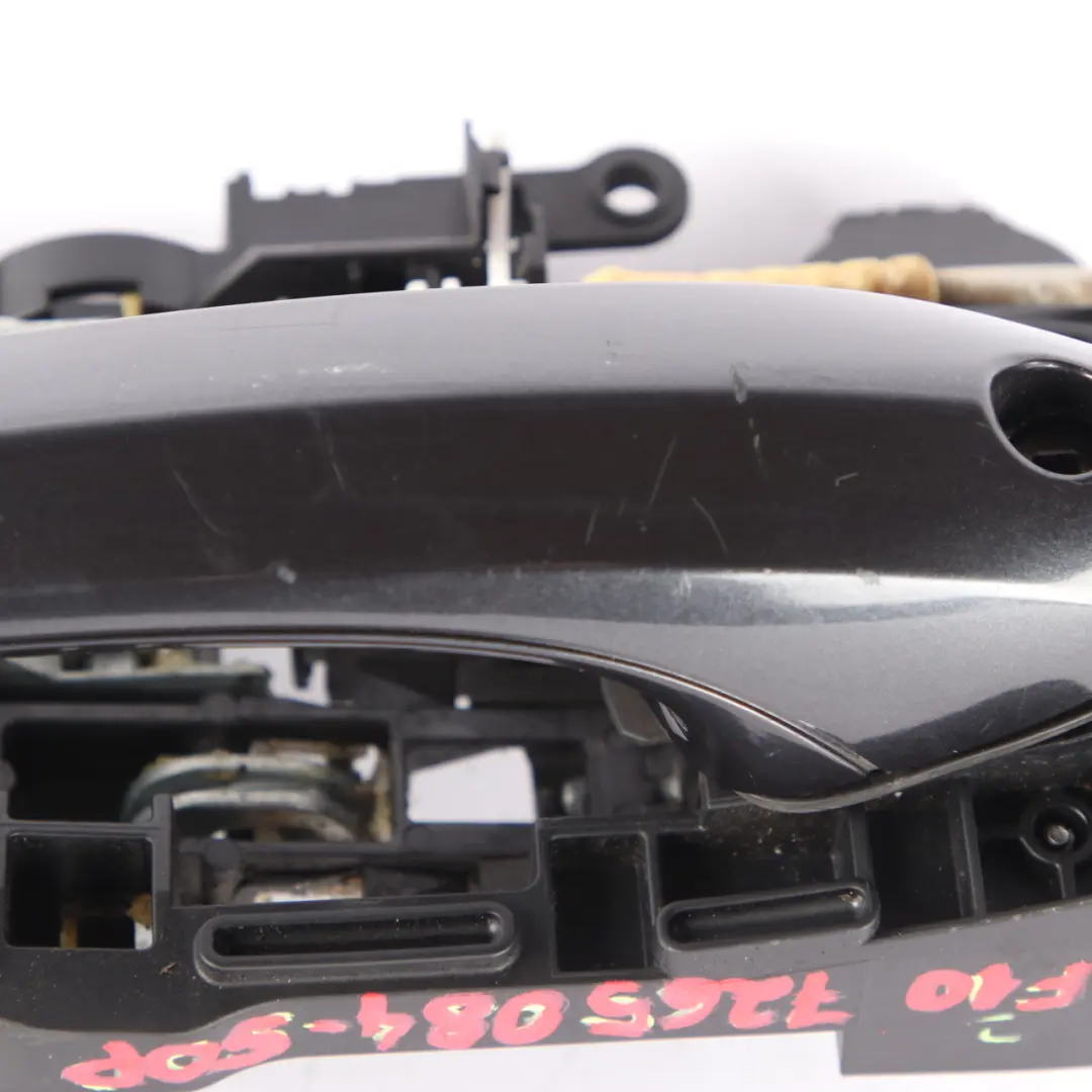 Outside Door Handle Front Right Sophistograu Grey Metallic B90 to BMW F10 F11 LCI with Part number 7265084 BMW F10 F11 LCI Outside Door Handle Front Right Sophistograu Grey Metallic B90 - SKU rhd-7265084-SOP - Part number 7265084