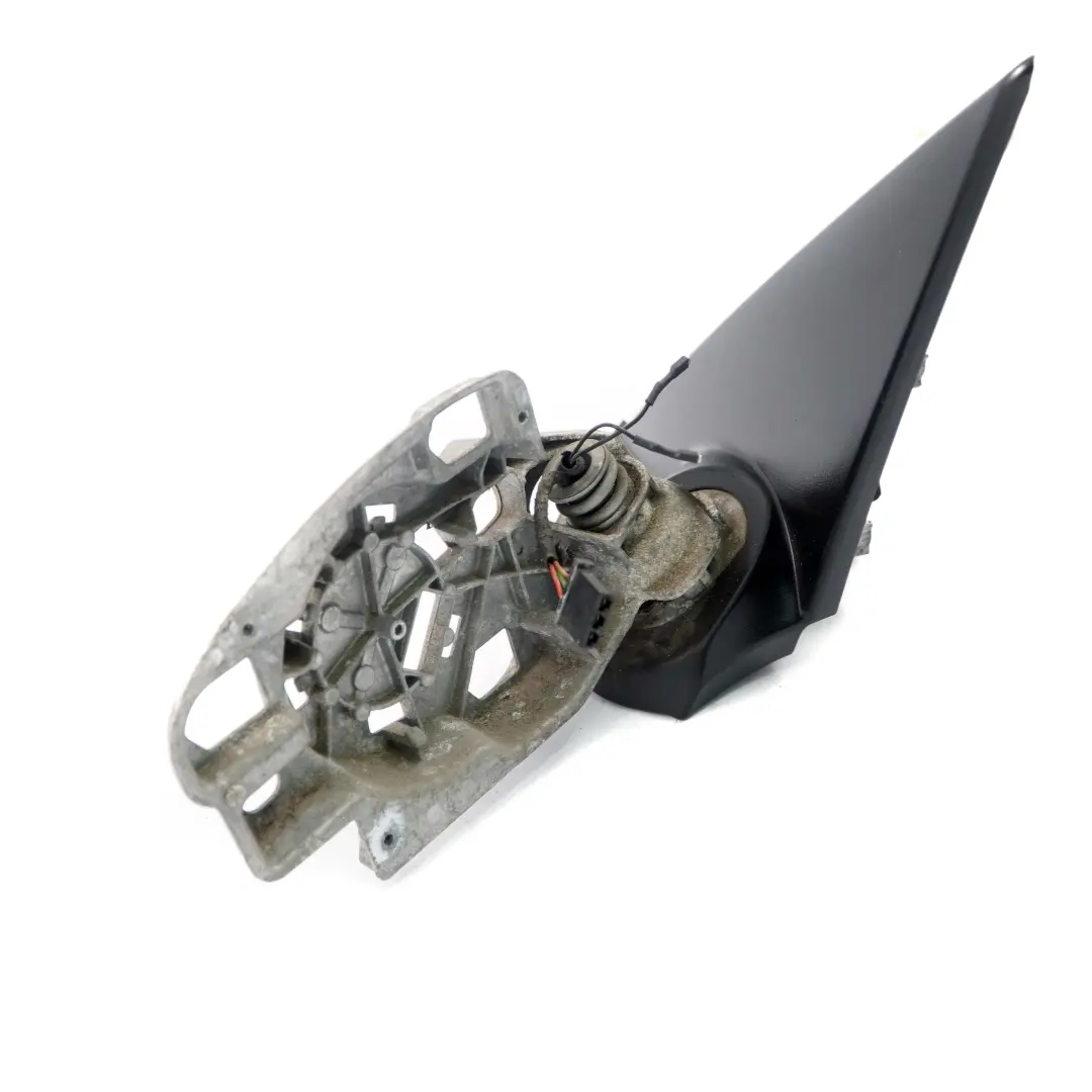 Outside Heated Left Base Wing Mirror N/S 5 PIN to BMW 1 Series E87 LCI with Part number 7268125 BMW 1 Series E87 LCI Outside Heated Left Base Wing Mirror N/S 5 PIN - SKU rhd-7268125-1 - Part number 7268125