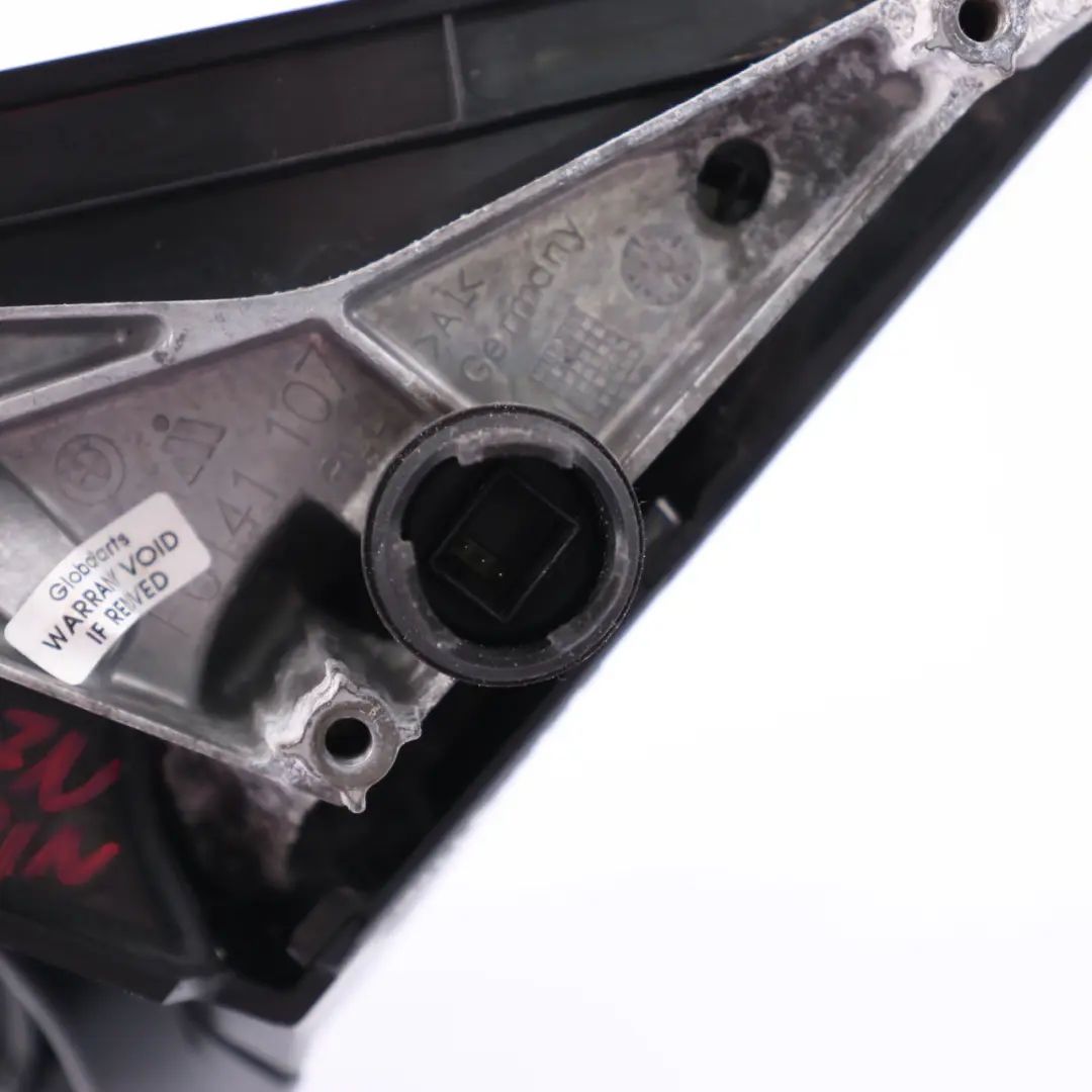 Outside Left Base Wing Mirror N/S 3 PIN to BMW E87 LCI with Part number 7268125 BMW E87 LCI Outside Left Base Wing Mirror N/S 3 PIN - SKU RHD-7268125 - Part number 7268125