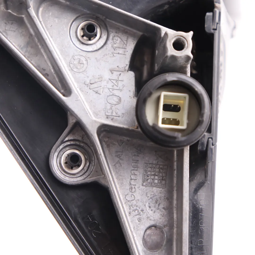 Wing Mirror M Sport High Gloss Right O/S 5 Pins Heated to BMW E87 LCI with Part number 7268146 BMW E87 LCI Wing Mirror M Sport High Gloss Right O/S 5 Pins Heated - SKU rhd-7268146 - Part number 7268146