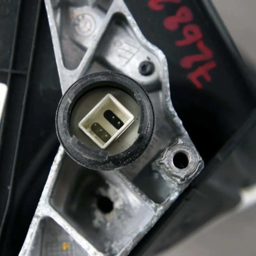 Door Wing Mirror BMW E90 E91 LCI Heated Right O/S Alpinweiss Alpine White 300 to with Part number 7268264 Door Wing Mirror BMW E90 E91 LCI Heated Right O/S Alpinweiss Alpine White 300 - SKU rhd-7268264-AW1 - Part number 7268264