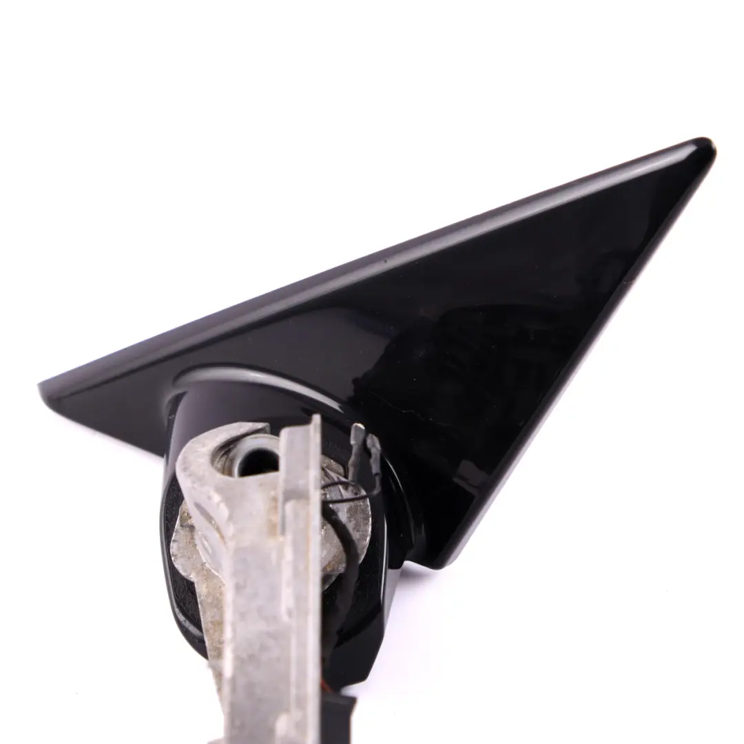 Heated Left Base Wing Mirror N/S Door to BMW 3 Series E90 E91 LCI M Sport with Part number 7268279 BMW 3 Series E90 E91 LCI M Sport Heated Left Base Wing Mirror N/S Door - SKU rhd-7268279 - Part number 7268279