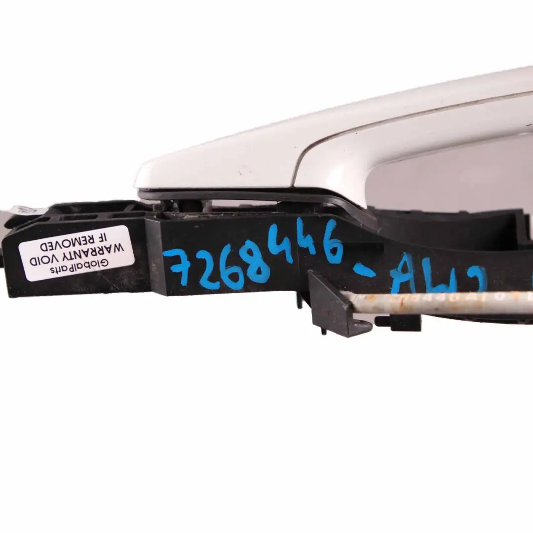 Grab Handle Door BMW F21 F22 Front Right O/S Alpinweiss 3 Alpine White 300 to with Part number 7268446 Grab Handle Door BMW F21 F22 Front Right O/S Alpinweiss 3 Alpine White 300 - SKU rhd-7268446-AW3 - Part number 7268446