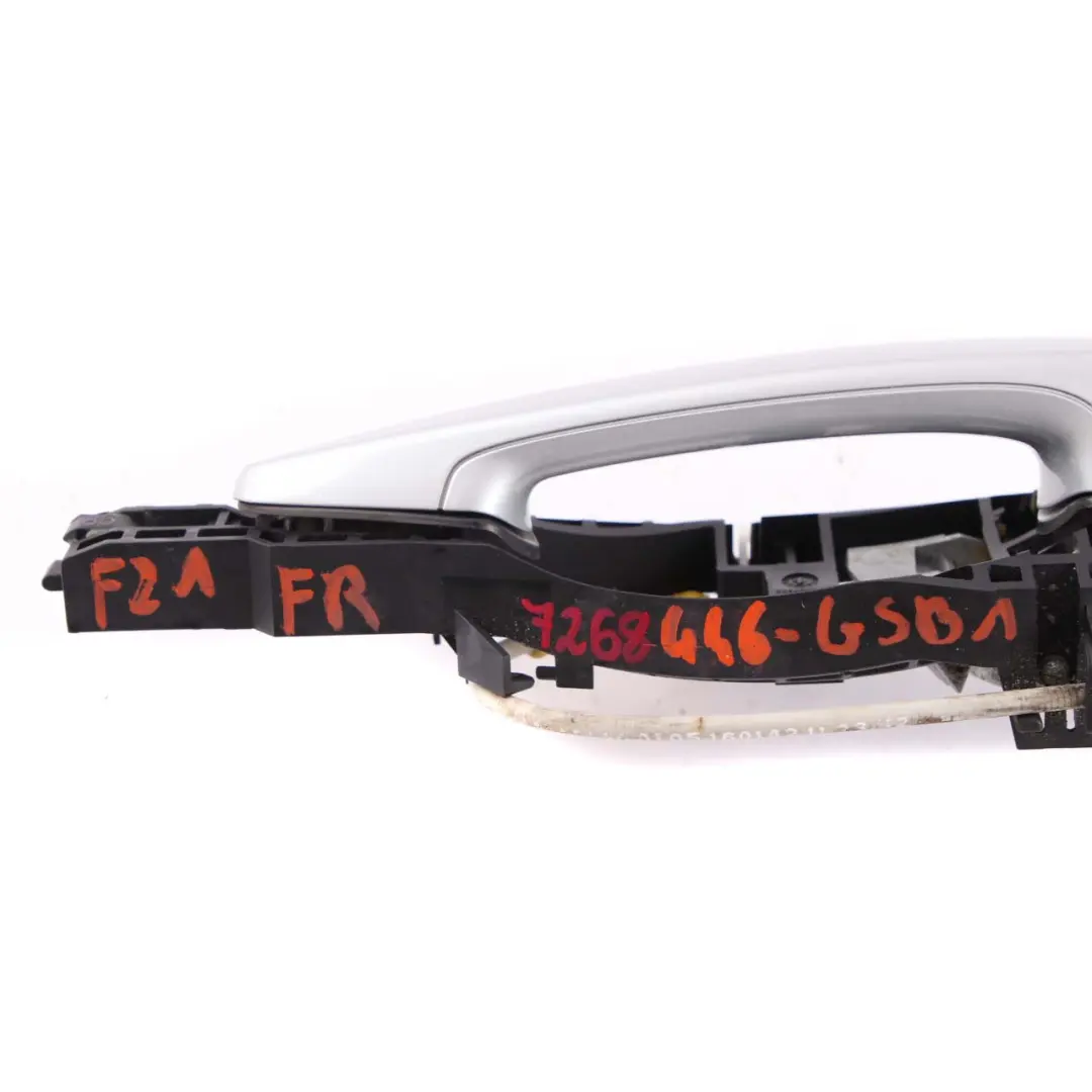 Grab Handle Door BMW F21 F22 Front Right O/S Glacier Silber Silver Metallic A83 to with Part number 7268446 Grab Handle Door BMW F21 F22 Front Right O/S Glacier Silber Silver Metallic A83 - SKU rhd-7268446-GSB2 - Part number 7268446